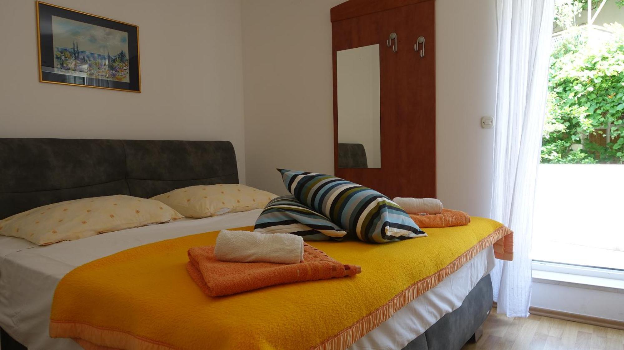 Apartments Lena Подгора Екстериор снимка