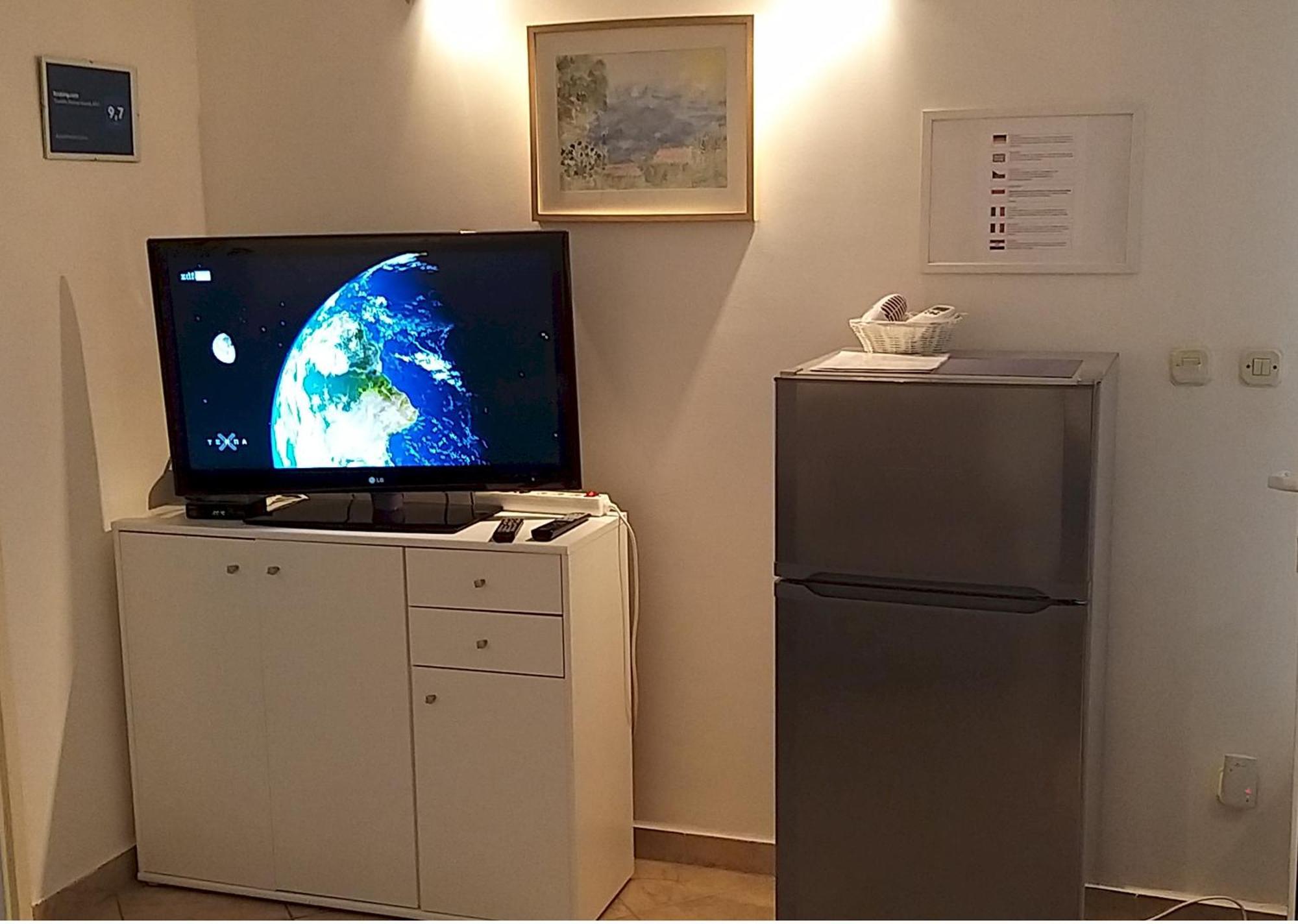 Apartments Lena Подгора Екстериор снимка