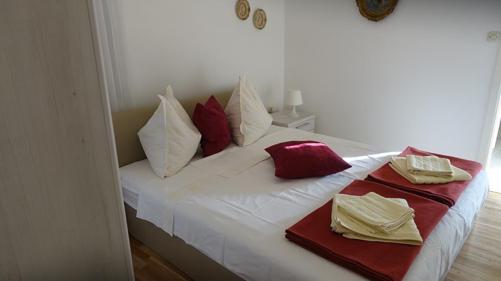 Apartments Lena Подгора Екстериор снимка